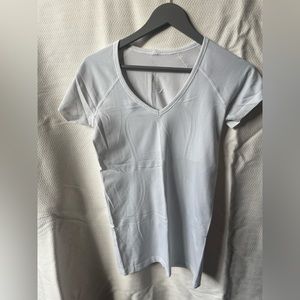 Lululemon Swiftly Tech V-Neck Tee in White